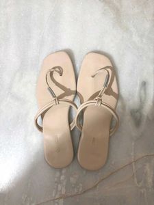 Nude Color Footwear ✨