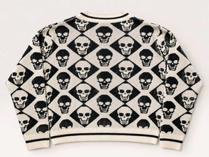 SKULL PATTERN V-NECK KNIT SWEATER
