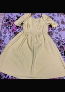 Veromoda Small Size Lemon Colour Dress