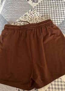 Comfortable Brown Casual Shorts Size S