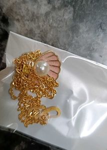 Gold Chain Necklace with Pearl Pendant