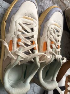 Redtape Stylish unisex Sneakers