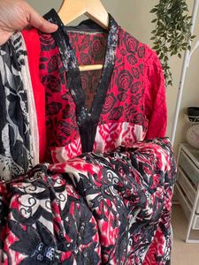Gul Ahmed cottonPrinted Kurta Set with Dupatta