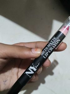 Lip crayon