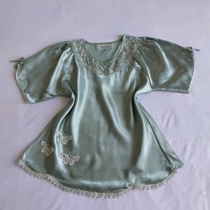 Elegant Butterfly Embroidered Blouse🛍✨️
