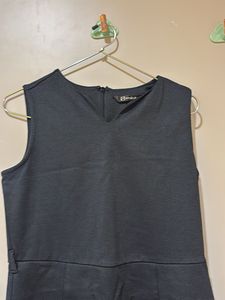 Classic Black Sleeveless V-Neck Dress