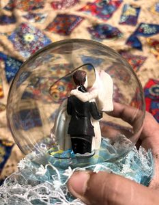 Vintage Couple Snow Globe