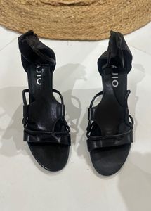 New Elegant Black Heels