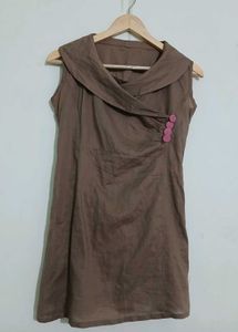 Stylish Brown Sleeveless Top