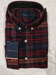 Tommy Hilfiger Plaid Button-Down Shirt