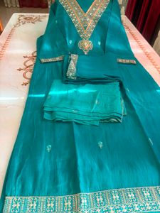 Elegant Teal Three Piece Kurta Set with Intricate