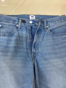 levis jeans- used thrice