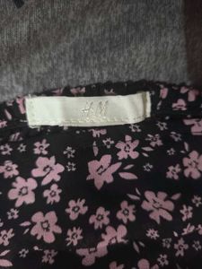 H&amp;M Floral Square Neck Puff Sleeve Top