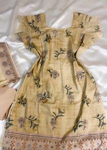 Elegant Floral Print Kurta Set
