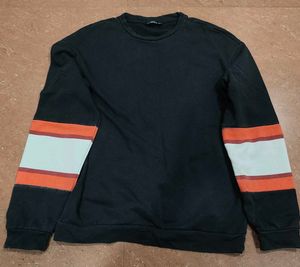 Stylish Striped Sleeve Sweatshirt