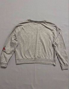 Embroidered Floral Sweatshirt
