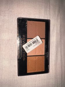 Revolution Blusher Highliter &amp; Bronzer Palette