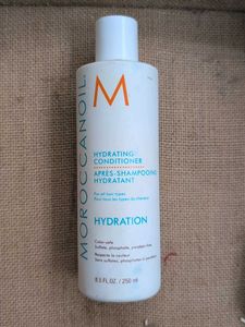 Moroccanoil Hydrating Conditioner 1 month exp