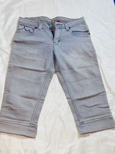 Gray Cropped Denim Jeans