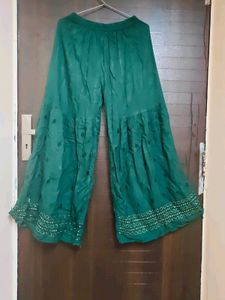 Elegant Emerald Green Kurta Set with Du