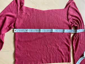 Chic Off-Shoulder Ribbed Crop Top