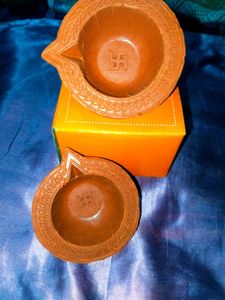 Diwali Clay Diyas (Set of 2)