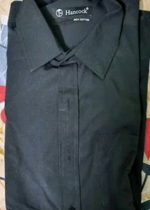 Men's Black Button-Down Shirt