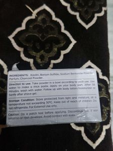 Charcoal Body Scrub Powder