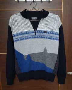 Stylish Patterned Knit Sweater