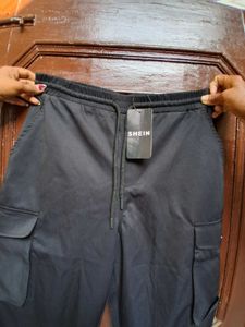 unisex cargo trouser