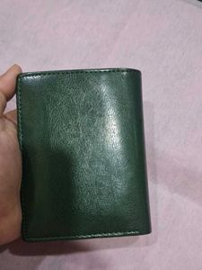 Classic Green Leather Wallet