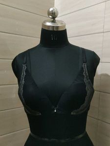 Elegant Black Lace Trim Bra