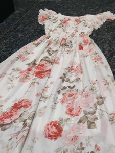 Floral Maxi Dress ( price drop)