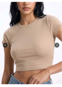 Cute Ribbed/Mustard-Brown Top 🤎