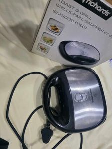 Morphy Richards Toast & Grill