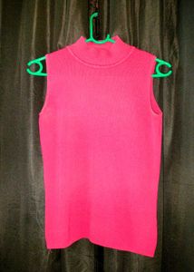 Chic maroon Sleeveless Mock Neck Top