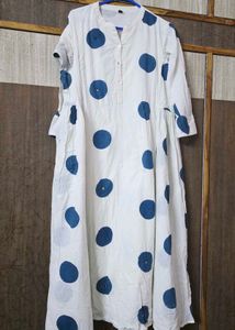 Elegant Polka Dot Kurta Set with Dupatta