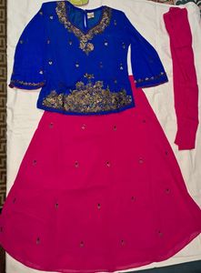 Peacock COLOUR Lehenga Choli ( 7 - 8.5 years)