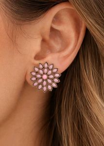 Pink Flower Stud Earrings with FREE 🎁 GIFT