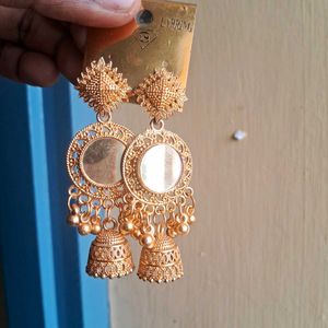 Exquisite Combo Earring Set – Unworn & Pristine