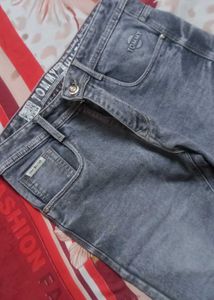 Tommy Hilfiger Jeans