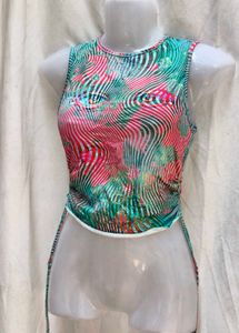 39251. Patterned Sleeveless Top
