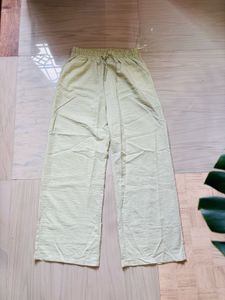 Lightweight Wide Leg Pants