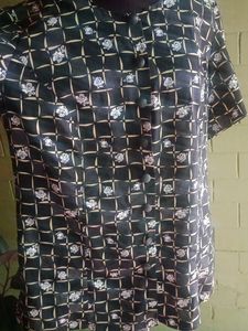 Vintage Floral Grid Blouse