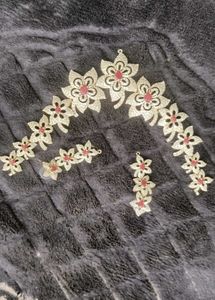 Ad jewellery necklace.American dimond Stunning Flo