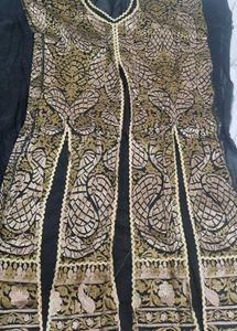 Elegant Embroidered Kurta Set with salawar
