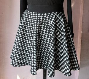 Houndstooth Mini Skirt