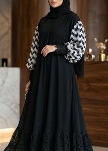 Elegant Abaya with Unique Sleeve Design