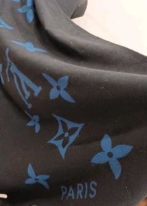 winter warm soft light weight scarf/shawl
