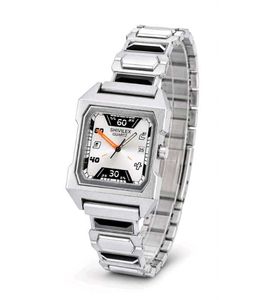Stylish Men's Silver Quartz Watch
